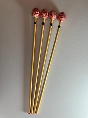 Baguettes de vibraphone (jeu de 4) Resta Jay Médium dur beschikbaar voor biedingen