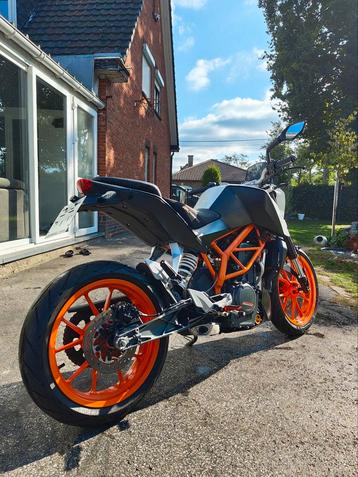 KTM Duke 390 beschikbaar voor biedingen