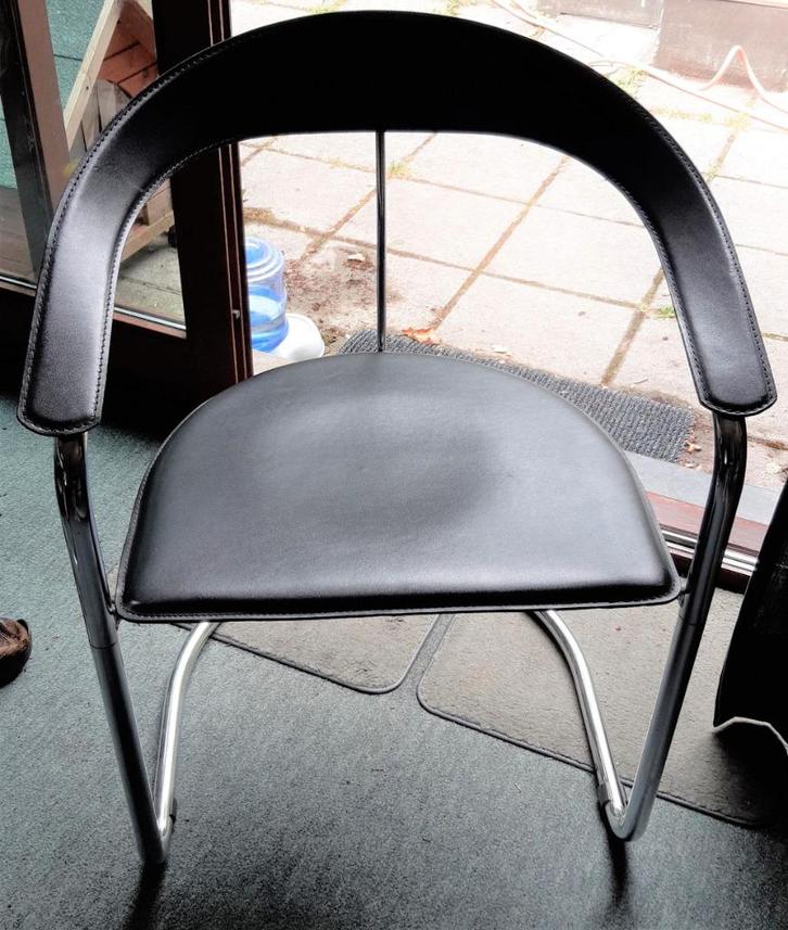 Chaise Canasta vintage en chrome et cuir, Maison & Meubles, Chaises, Utilisé, Cinq, Six Chaises ou plus, Cuir, Métal, Noir, Enlèvement