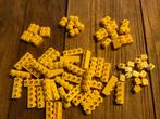 Lego blokken studs geel 71 stuks / 141-5, Kinderen en Baby's, Speelgoed | Duplo en Lego, Ophalen of Verzenden, Zo goed als nieuw