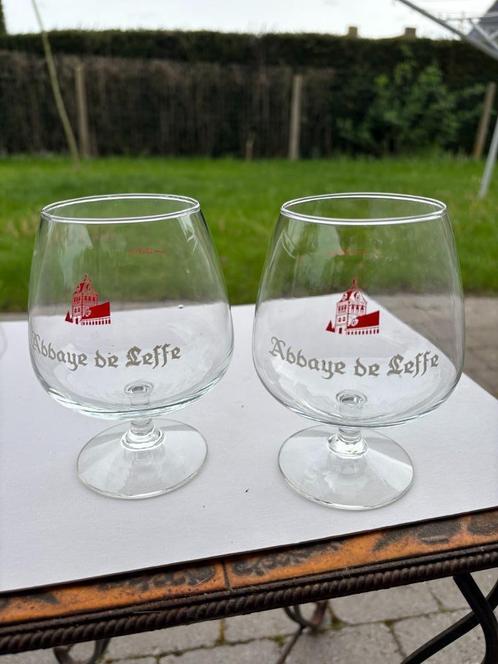 Leffe - type cognacglas (2), Verzamelen, Biermerken, Zo goed als nieuw, Glas of Glazen, Leffe, Ophalen