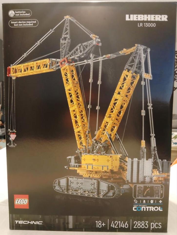 LEGO 42146 Technic La Grue sur Chenilles Liebherr LR 13000, Enfants & Bébés, Jouets | Duplo & Lego