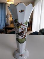 Porseleinen vaas van Herend, Ophalen