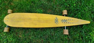 Pintail skateboard beschikbaar voor biedingen