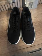 Besket homme, Enlèvement, Neuf