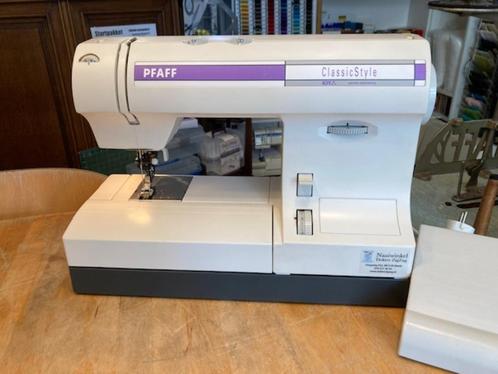 Pfaff Classic Style 1525 met boventransport (idt), Hobby en Vrije tijd, Naaimachines en Toebehoren, Naaimachine, Pfaff, Ophalen of Verzenden