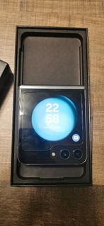 Samsung zflip 5 - 256 gb - échange possible iPhone 15 promax, Télécoms, Comme neuf, Galaxy Z Flip, Enlèvement