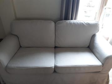 2 en 3 zits sofa beige  beschikbaar voor biedingen
