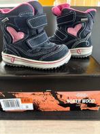 pt bottes filles, Kinderen en Baby's, Kinderkleding | Schoenen en Sokken, Nieuw, Ophalen of Verzenden, Laarzen, Meisje