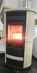 pelletkachel blue fire 12 kw met keramiek stenen, Huis en Inrichting, Ophalen, Overige brandstoffen, Zo goed als nieuw, Pelletkachel