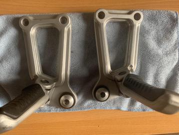 Ducati SS / Supersport - repose pieds arrière beschikbaar voor biedingen