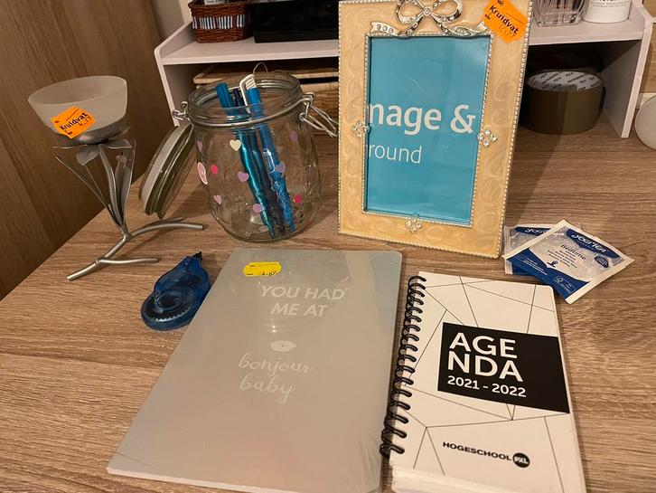 Équipement de bureau et scolaire, Divers, Fournitures scolaires, Enlèvement ou Envoi