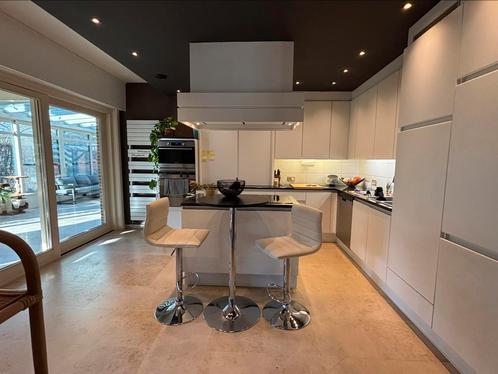 Complete hoekkeuken Detremmerie incl kookeiland + toestellen, Huis en Inrichting, Keuken | Complete keukens, Hoekkeuken, Met kookeiland