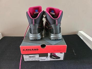 Chaussures de randonnée noire et rose  beschikbaar voor biedingen