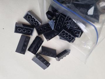 LEGO slopes (schuine blokjes) beschikbaar voor biedingen