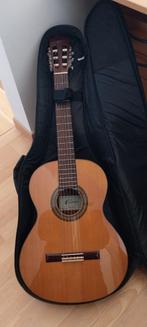 Cuenca 30 echt nog als nieuw voor de gevorderde gitarist., Muziek en Instrumenten, Ophalen, Zo goed als nieuw