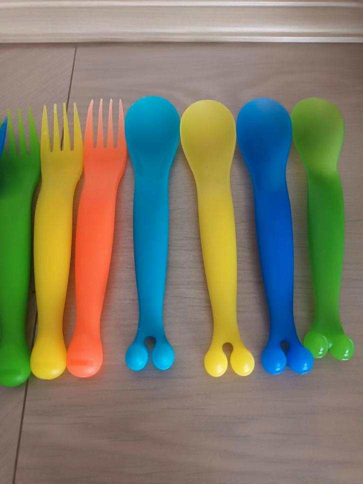 Plastiek bestek 22 stuks samen te koop voor 8euro., Huis en Inrichting, Keuken | Tupperware, Zo goed als nieuw, Ophalen