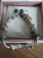 Pandora armband met 14pandora bedels 925zilver, Handtassen en Accessoires, Armbanden, Ophalen of Verzenden, Zo goed als nieuw