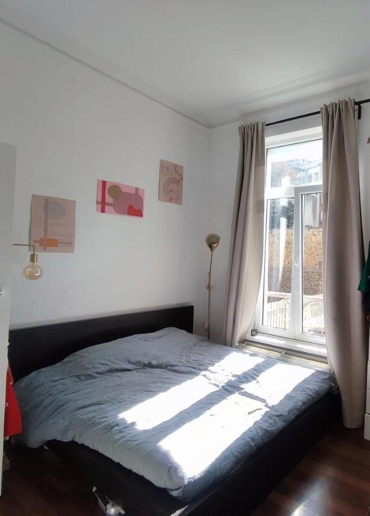 Cadre de lit Malm + sommier, Maison & Meubles, Chambre à coucher | Lits, Utilisé, Queen size, 160 cm, 200 cm, Bois, Brun, Enlèvement