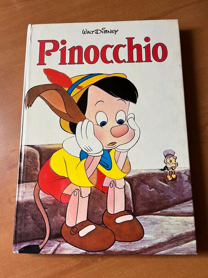 Boek Pinocchio van Walt Disney, uit 1972, Boeken, Kinderboeken | Jeugd | onder 10 jaar, Zo goed als nieuw, Ophalen of Verzenden