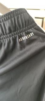 Adidas sportshort short loopshort NIEUW maat 176 aeroready, Adidas, Jongen of Meisje, Ophalen of Verzenden, Nieuw