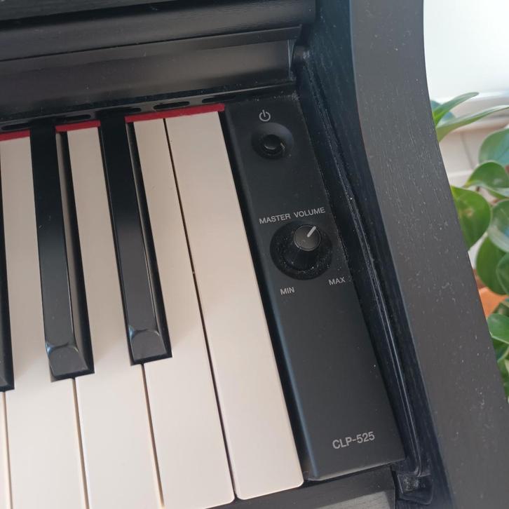 Ekectrische Piano Yamaha, Muziek en Instrumenten, Piano's, Zo goed als nieuw, Piano, Zwart, Digitaal, Ophalen