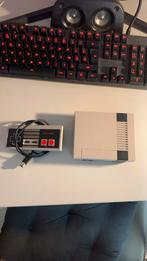 Super Nintendo NES classic mini - NIEUWSTAAT, Games en Spelcomputers, Ophalen, Zo goed als nieuw, Met 1 controller, Met games