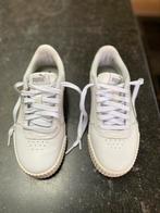 Sneakers Puma - maat 37, Kleding | Dames, Schoenen, Puma, Wit, Ophalen of Verzenden, Zo goed als nieuw