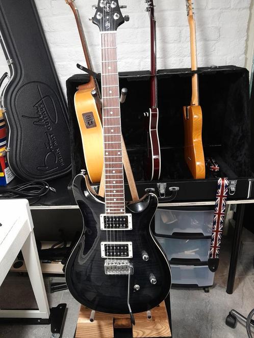 Harley Benton CST-24T Black Flame, Muziek en Instrumenten, Snaarinstrumenten | Gitaren | Elektrisch, Zo goed als nieuw, Solid body
