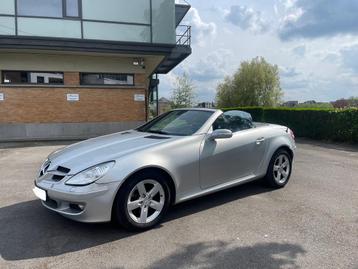 Te koop: Mercedes SLK 200 Kompressor - 2004 - Zeer proper!, Auto's, Mercedes-Benz, Automaat, SLK, Bedrijf, Grijs