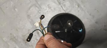 ROUE MOTEUR NEUVE POUR TROTTINETTE NINEBOT ES2 ES4 beschikbaar voor biedingen