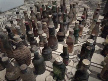 Vintage Liquor miniatuurcollectie beschikbaar voor biedingen