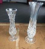 Twee kristal vazen groot h-21cm,d-6cm , klein h-17,5cm,d-5cm, Antiek en Kunst, Ophalen of Verzenden