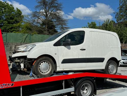 Citroen Berlingo ACCIDENTÉ 1.6HDI 75Ch 151.701Km, Auto's, Bestelwagens en Lichte vracht, Bedrijf, Te koop, ABS, Airbags, Centrale vergrendeling