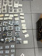 Gebruikte schakelaars en stopcontacten Niko beige, Doe-het-zelf en Bouw, Elektriciteit en Kabels, Ophalen, Gebruikt