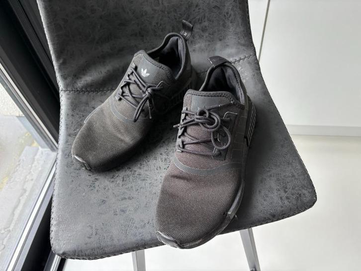 adidas 44 2/3, Kleding | Heren, Schoenen, Gedragen, Sportschoenen, Zwart, Ophalen of Verzenden