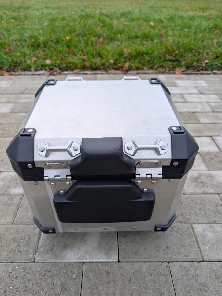 Originele BMW 32 liter aluminium topkoffer, Motoren, Accessoires | Koffers en Tassen, Gebruikt, Ophalen