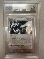 Lugia EX BGS 8,5 Unseen Forces, Hobby en Vrije tijd, Verzamelkaartspellen | Pokémon, Ophalen of Verzenden, Zo goed als nieuw