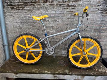 24 inch bmx vintage beschikbaar voor biedingen