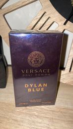 Versace Dylan blauw parfum, Handtassen en Accessoires, Uiterlijk | Parfum