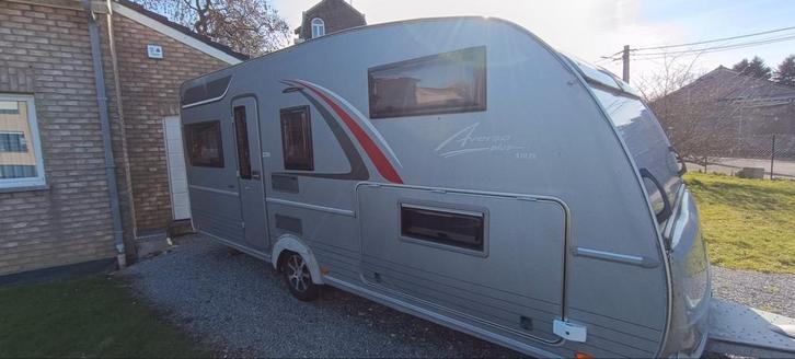 Caravane Burstner Averso plus 510 TK, Caravanes & Camping, Caravanes, Particulier, Plus de 6, 1250 - 1500 kg, Banquette en rond