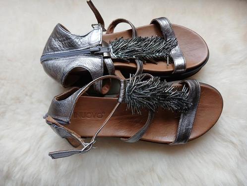 Sandalen Inuovo - nieuw, Kleding | Dames, Schoenen, Nieuw, Verzenden