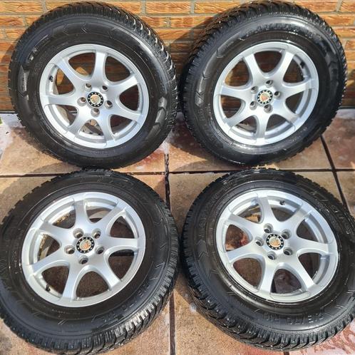 215/70R16 Hyundai Kia Mitsubishi Citroen Peugeot 5x114.3, Auto diversen, Autosport-onderdelen, Gebruikt, Ophalen
