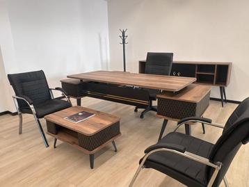 Hamilton Office Suite Set beschikbaar voor biedingen