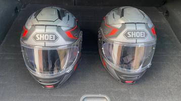 Shoei neotec 2 helm Large en smal beschikbaar voor biedingen