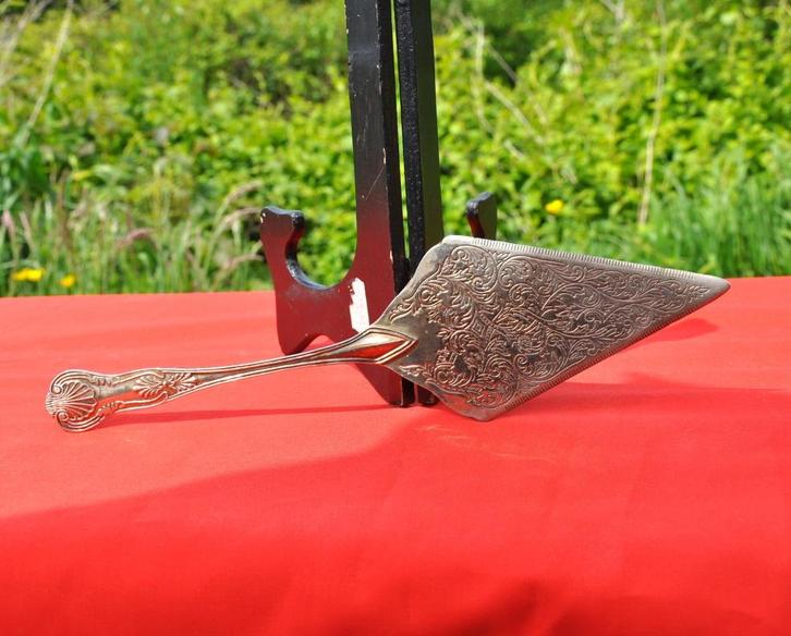 pelle a tarte metal argenté forme pointue, Antiek en Kunst, Antiek | Bestek, Ophalen of Verzenden