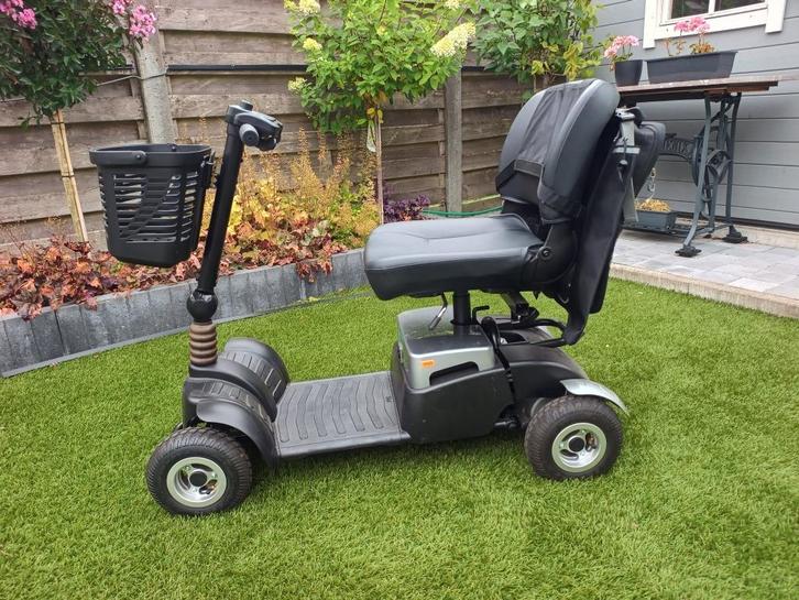 Reumer Vivo+, zo goed als nieuw, nog onder garantie, Diversen, Brommobielen en Scootmobielen, Zo goed als nieuw, Ophalen