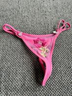 Z.G.A.N. Roze string met bloemetje erop, Verzenden, Roze, String