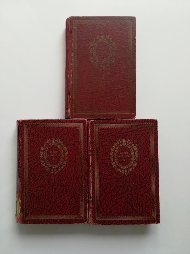 De Drie Musketiers: complete reeks (1910 / Alexandre Dumas), Antiek en Kunst, Antiek | Boeken en Manuscripten, Ophalen of Verzenden