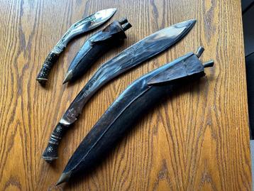 A vendre deux couteaux Kukri – Inde(Népal) date des années 7